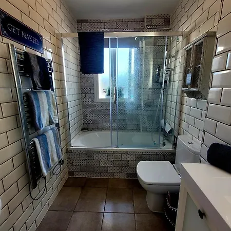 Benahavis Village Penthouse Apartment, 2 Bedrooms, Stunning Views, Swimming Pool !! Exterior photo