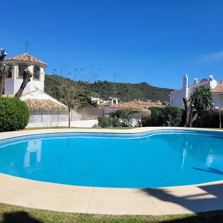 Benahavis Village Penthouse Apartment, 2 Bedrooms, Stunning Views, Swimming Pool !! Exterior photo