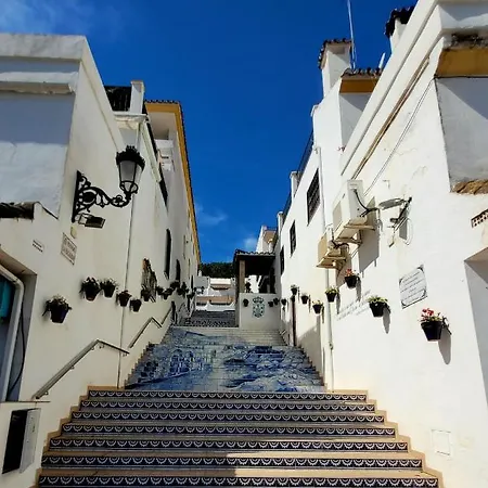 Benahavis Village Penthouse Apartment, 2 Bedrooms, Stunning Views, Swimming Pool !! Exterior photo